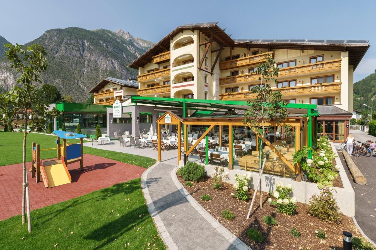Hotel Jaegerhof Zams Exterior photo